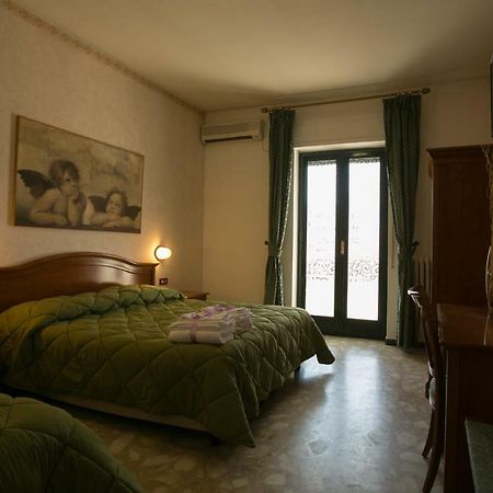 Hotel Bisceglie Exteriör bild